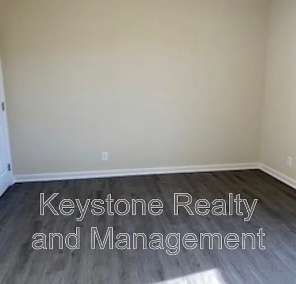 131 Mace Ln #5 — Photo 4