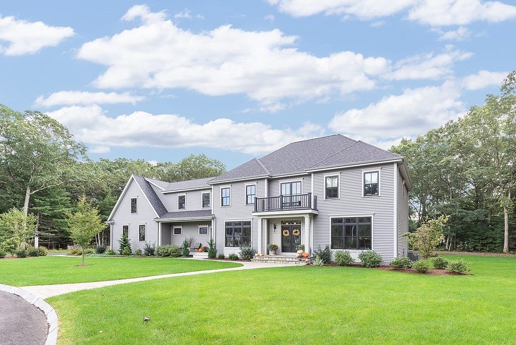 9 Coach Rd, Plainville, MA 02762 Zillow