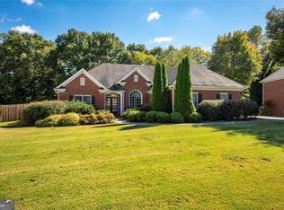 24 Hampton Ln, Cartersville, GA 30120