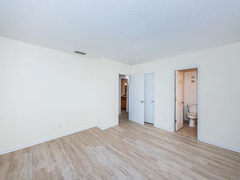 251 Pompano Dr SE #D — Photo 21