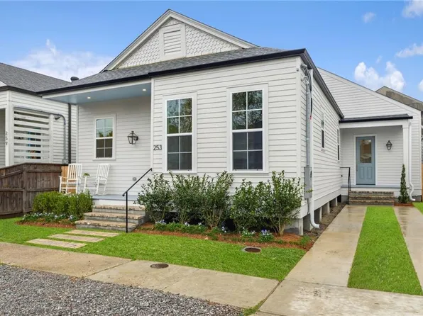 253 Hillary St, New Orleans, LA 70118