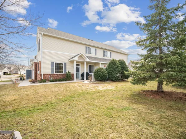 4885 Bivens Ct Unit 9705, Inver Grove Heights, MN 55076