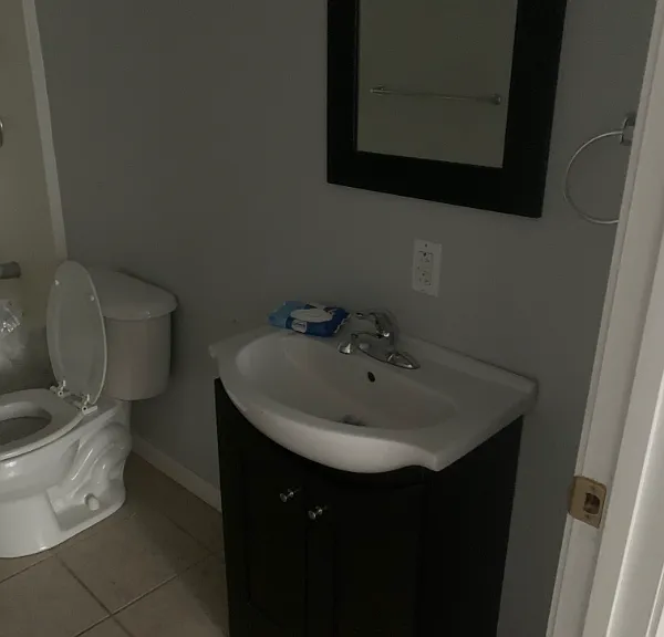 2021 George Clark Rd #B — Photo 3