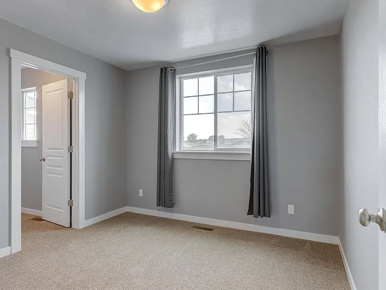 1924 W Deserthawk Dr — Photo 13