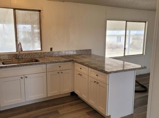 10737 Centola Rd, Phelan, CA 92371