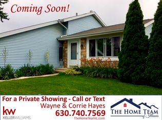 46 Abbeywood Dr, Romeoville, IL 60446