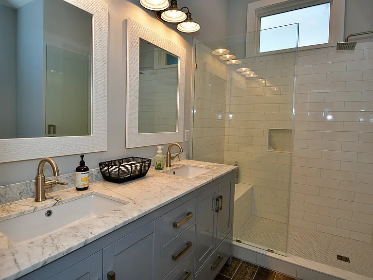 1426 Olive St — Photo 43