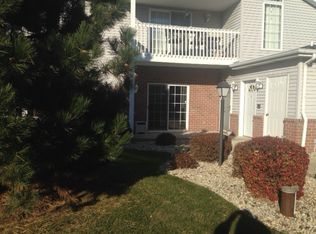 1294 Village Centre Dr UNIT 2, Kenosha, WI 53144