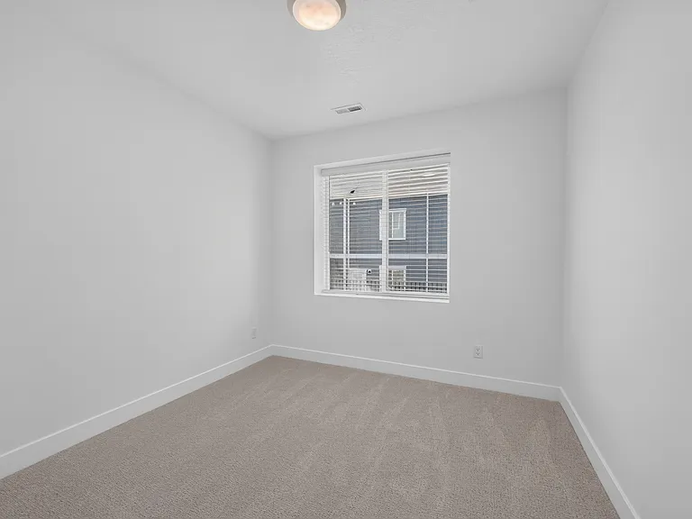 977 W Mountain Hollow Way — Photo 33