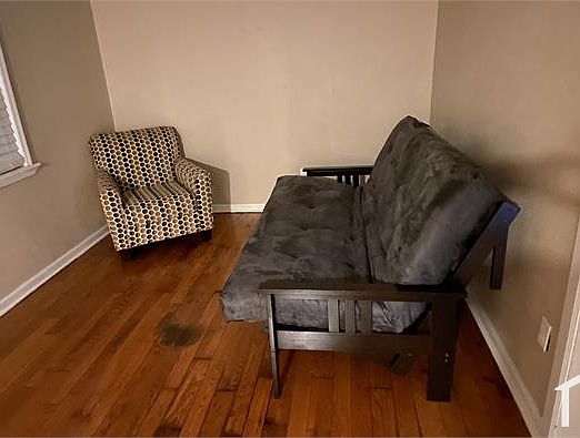 3rd image of 2101 Belle Vue Way
