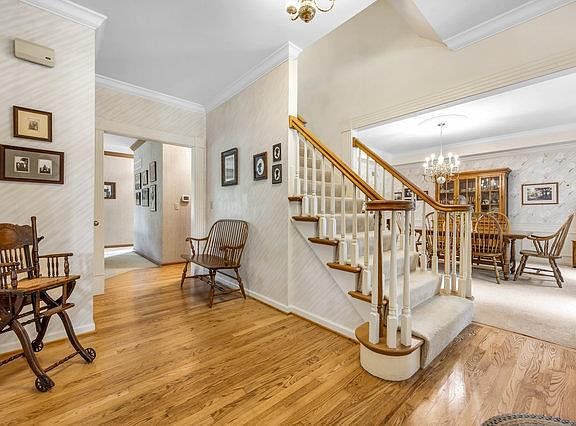 2nd image of 12815 Westledge Ln