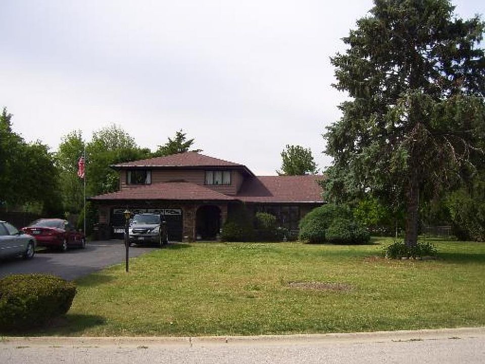 1st image of 2715 Gifford Pl