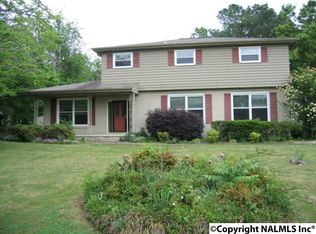 2107 Chadburn Dr SW, Huntsville, AL 35803