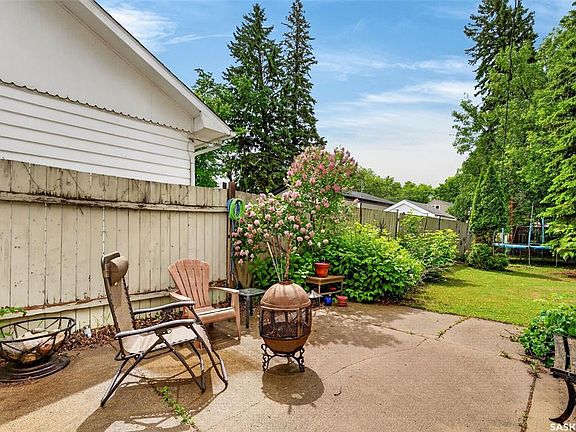 5th image of 205 Bemister AVENUE E