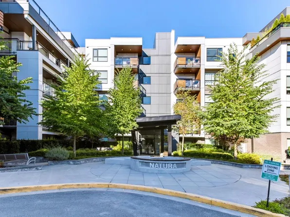 3182 Gladwin Rd #102, Abbotsford, BC V2T 6R7