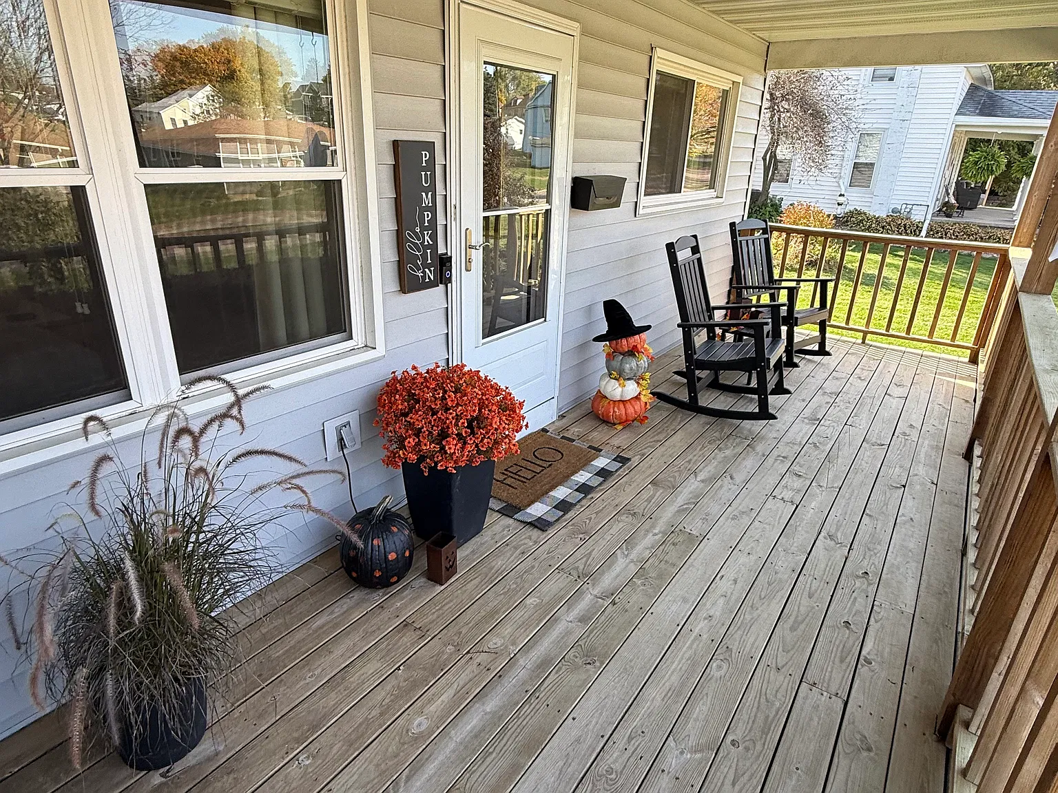 3 bed, 1600 sqft, $1,800 — Photo 2