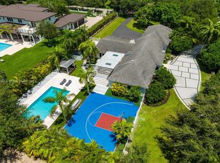 10800 SW 62nd Ave, Pinecrest, FL 33156