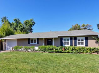 1017 Hampton Rd, Sacramento, CA 95864