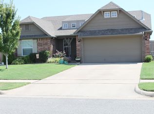 3517 E Aurora St, Broken Arrow, OK 74014