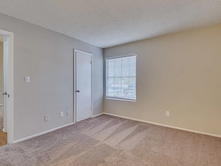 Champions Pines Apartments — Photo 106