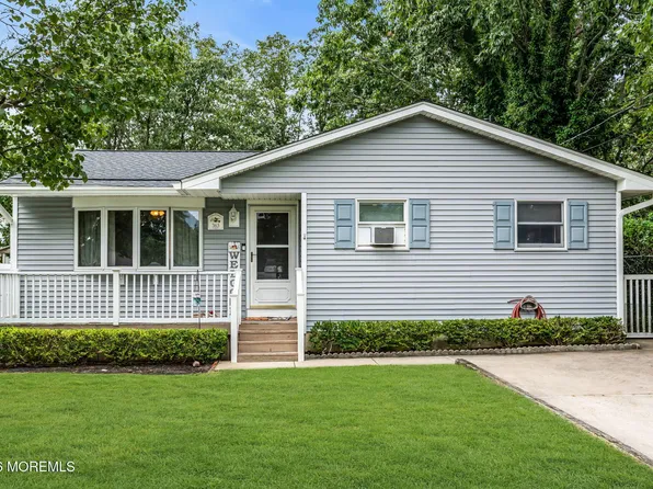 363 17th Avenue, Brick, NJ 08724