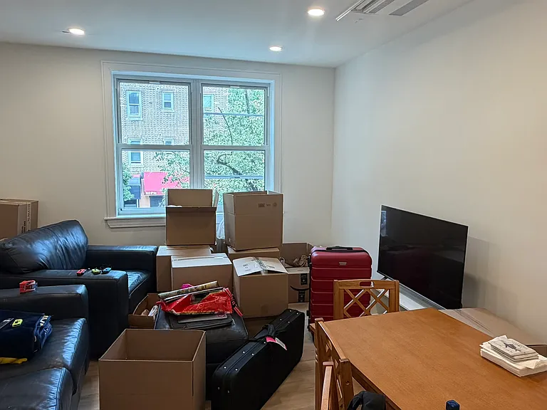 39-44 47th Ave #201 — Photo 3