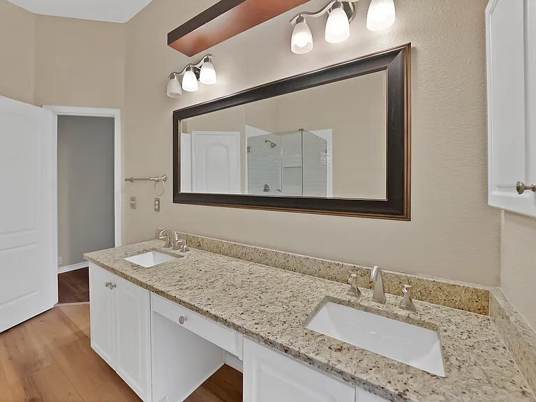 5708 McKinley Ln — Photo 24
