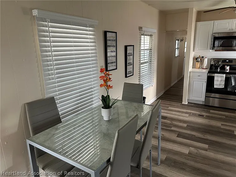 3407 Maine Ave — Photo 6