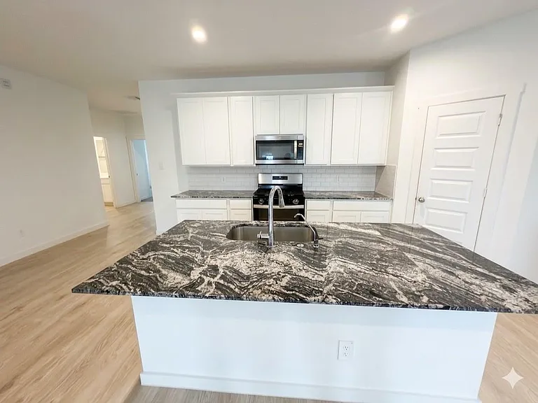 4946 Pine Haven Ln — Photo 10