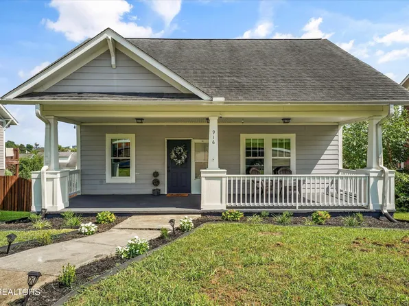 916 Knoxville College Dr, Knoxville, TN 37921