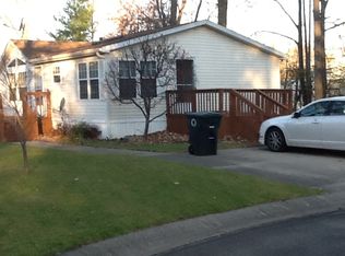 1901 S Brookfield Ct, Muncie, IN 47302