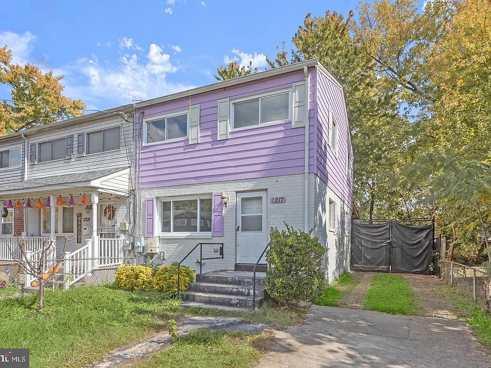 1st image of 2217 Columbia Pl
