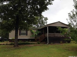 1321 Rock Hill Rd, Lexington, TN 38351