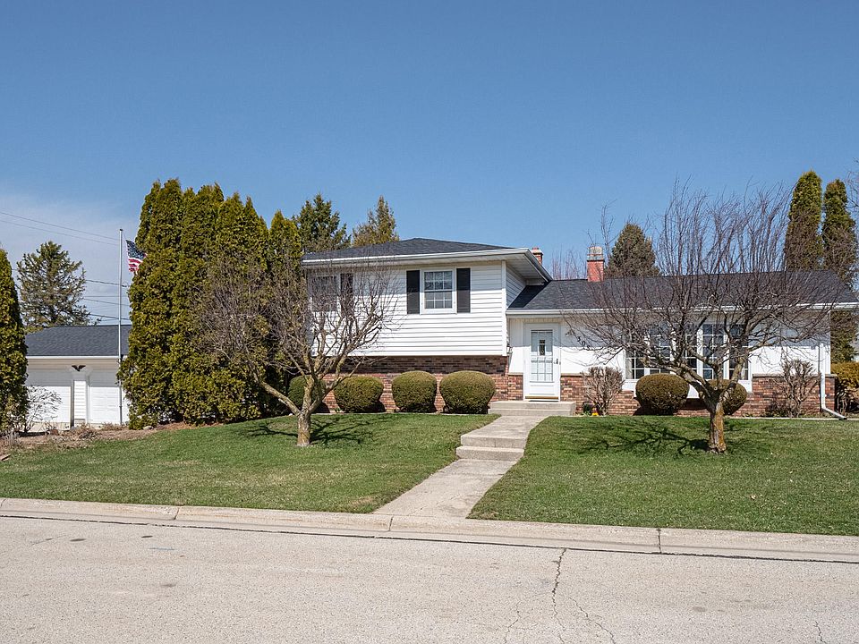 1st image of 308 Norgaard Ave
