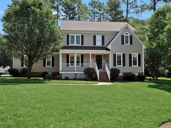 2247 Oak Bay Ln, Henrico, VA 23233