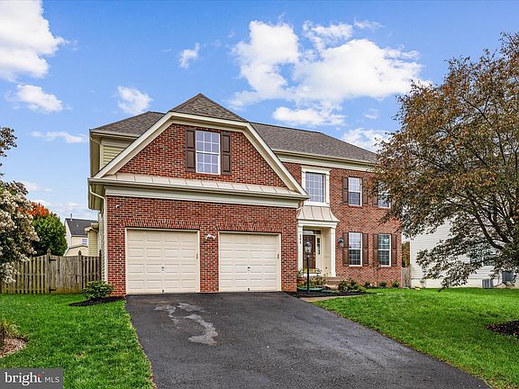 2nd image of 504 Cobbler Dr