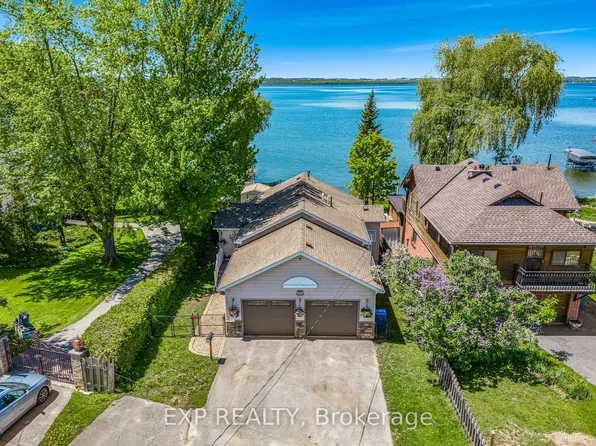 450 Lake Dr S, Georgina, ON L4P 1P9
