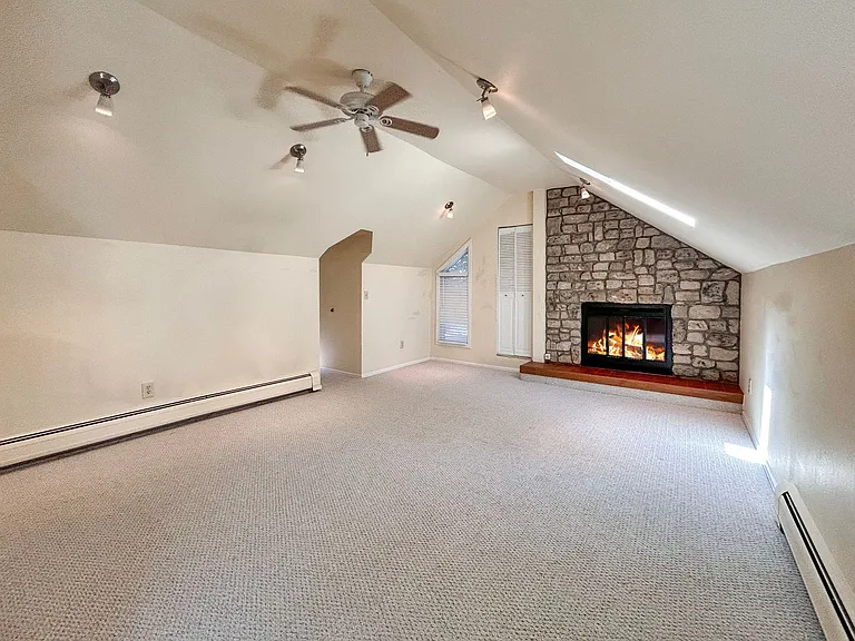 2890 Quay St — Photo 20