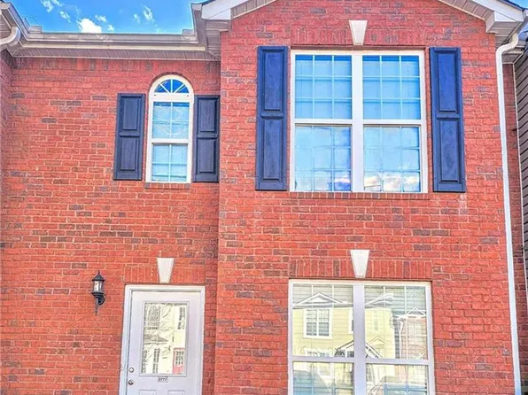 2777 Valley Green Dr, Gainesville, GA 30504