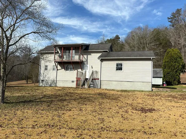 3110 Pocket Rd, Whitwell, TN 37397