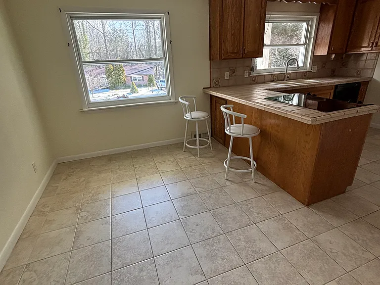 223 Daniel Dr — Photo 6