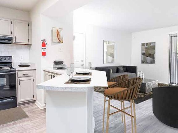 5th image of 1858 Thompson Bridge Rd APT 812