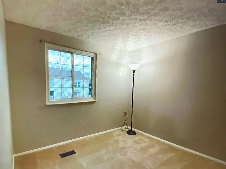 10663 Glen Hannah Dr — Photo 7