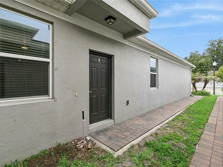 1863 Shumard Ave — Photo 27