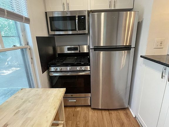 2nd image of 411 N State St APT 1
