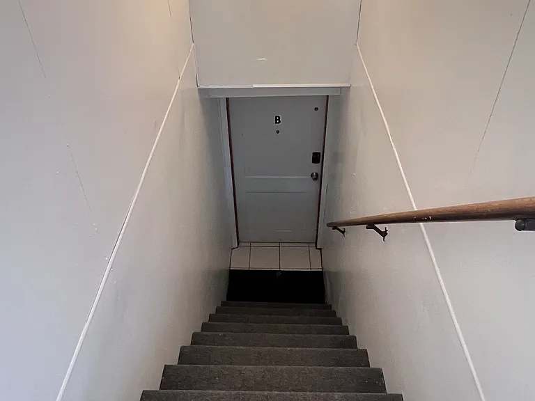 415 Magazine St #BASEMENT — Photo 2
