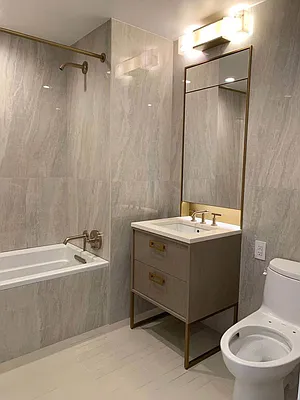 Rented by Landmark Property Holdings LLC | media 4