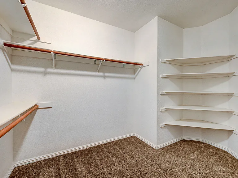 2733 Brookstone Ct — Photo 49