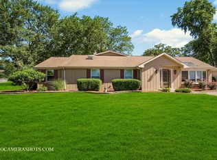 23W660 Burdette Ave, Carol Stream, IL