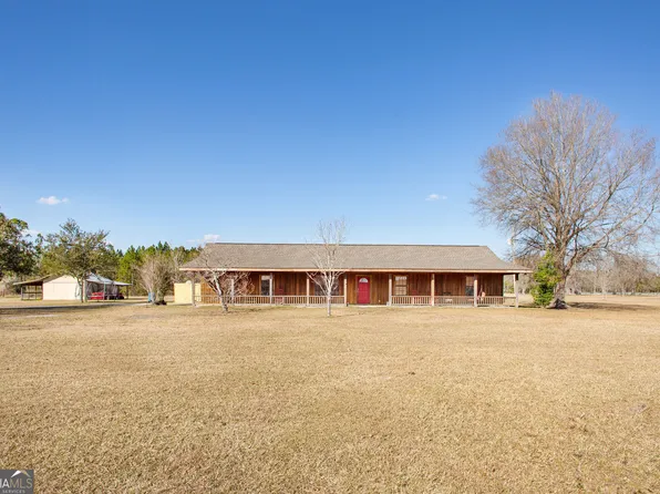 3807 Needham Rd, Waycross, GA 31503